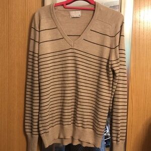 Vintage Hogan Med V neck striped sweater. 80’s 100% DuPont Orlon. Tan and brown